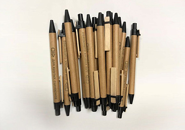 Крафтовые ручки с гравировкой