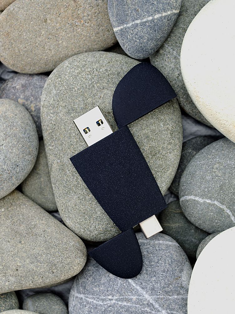 Флешка Pebble Type-C, USB 3.0, черная